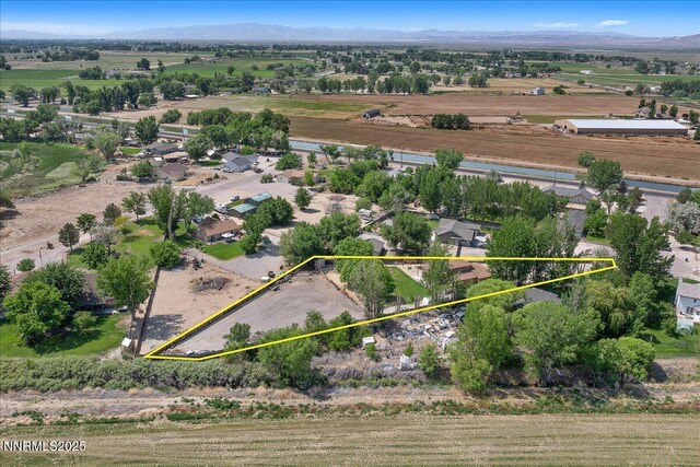 805 Samantha Cir, Fallon, NV 89406 - overview of rural landscape with property parcel outlined and a mountainous background