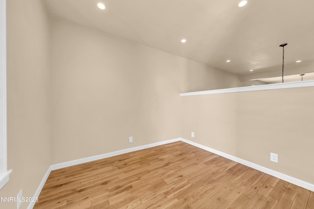 3467 Skyline Blvd, Reno, NV 89509 - unfurnished room featuring recessed lighting, light wood finished floors, and baseboards