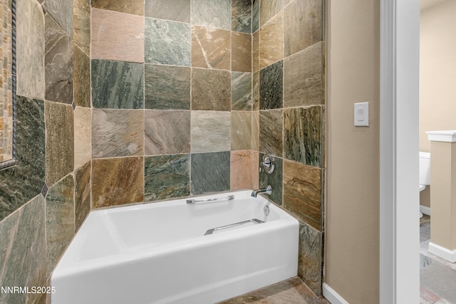 3467 Skyline Blvd, Reno, NV 89509 - bathroom with a garden tub, baseboards, and toilet