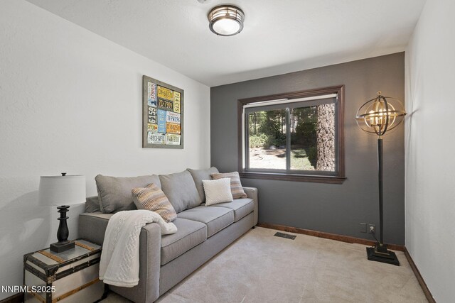 909 Tyner Way, Incline Village, NV 89451 - carpeted living room featuring a chandelier and baseboards