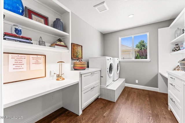 346 Wolf Run Ct, Reno, NV 89511 - laundry area with washing machine and dryer, dark wood-type flooring, and baseboards