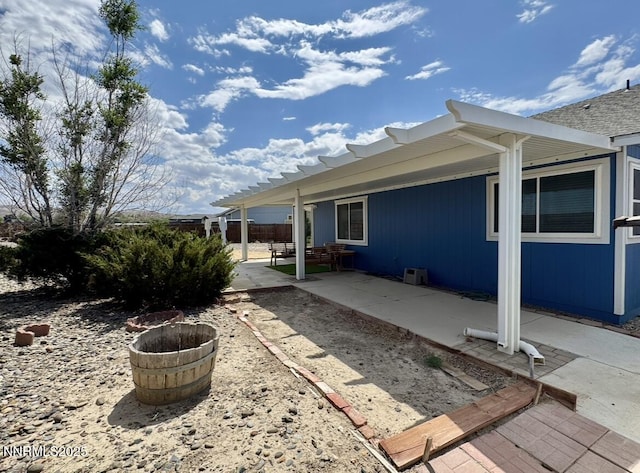 602 Tamsen Rd, Fernley, NV 89408 - view of yard featuring a patio