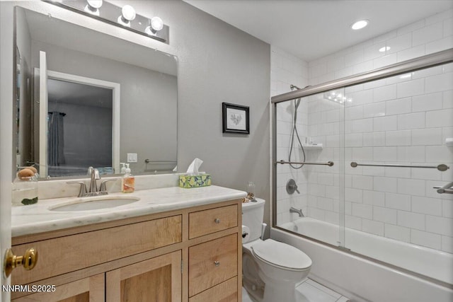 423 Barclay Ct, Reno, NV 89511 - full bath featuring toilet, vanity, and enclosed tub / shower combo