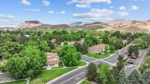 423 Barclay Ct, Reno, NV 89511 - aerial view of a mountainous background