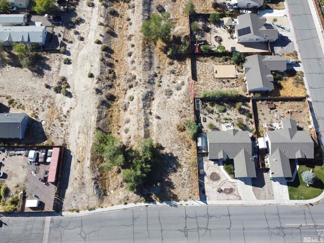 698 Jennys Ln, Fernley, NV 89408