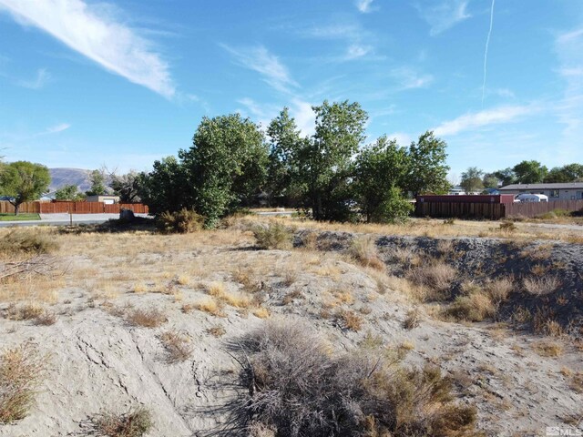 698 Jennys Ln, Fernley, NV 89408