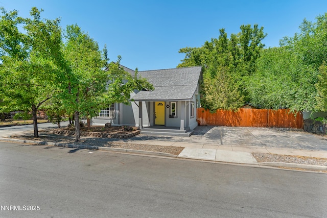 621 9th St, Sparks, NV 89431 - view of front of property with a shingled roof