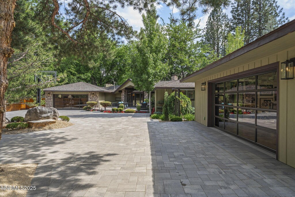 1180 Manzanita Ln, Reno, NV 89509 - photo 1