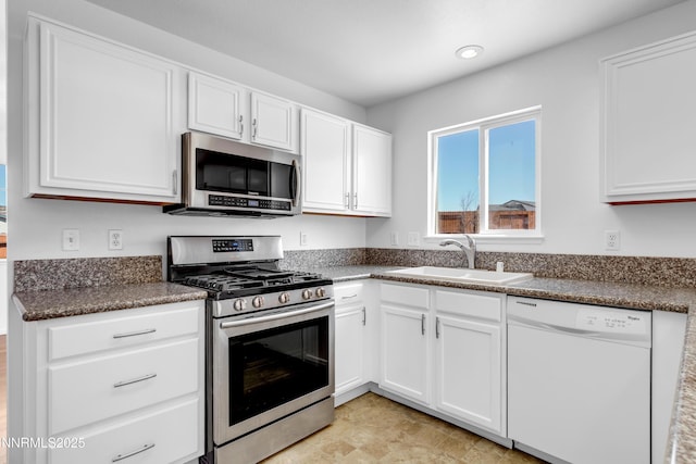 5643 Cranberry Ct, Sun Valley, NV 89433 - photo 13