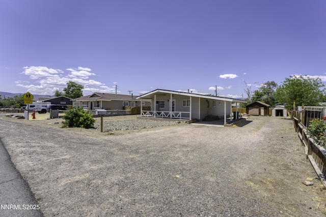 190 E Cedar St, Fernley, NV 89408 - photo 4