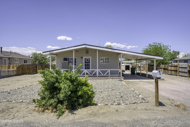 190 E Cedar St, Fernley, NV 89408 - photo 1