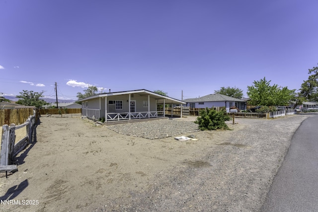 190 E Cedar St, Fernley, NV 89408 - photo 3
