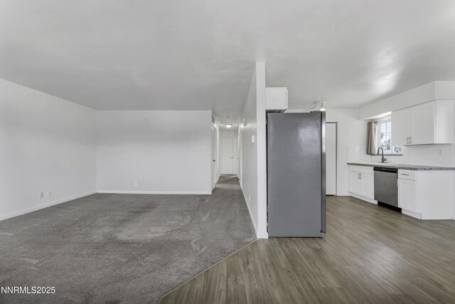 190 E Cedar St, Fernley, NV 89408 - photo 8