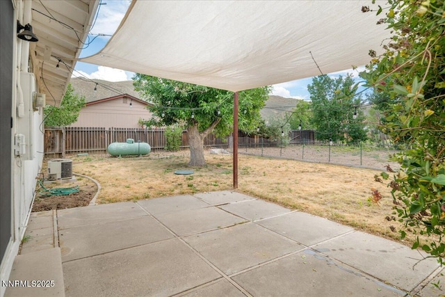 3830 Avocet Ct, Reno, NV 89508 - fenced backyard featuring a patio