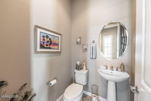 9800 Hafflinger Ln, Reno, NV 89521 - half bath with toilet and a sink