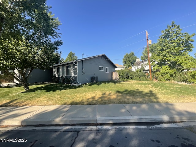 1561 Wyoming Ct, Reno, NV 89503 - photo 2