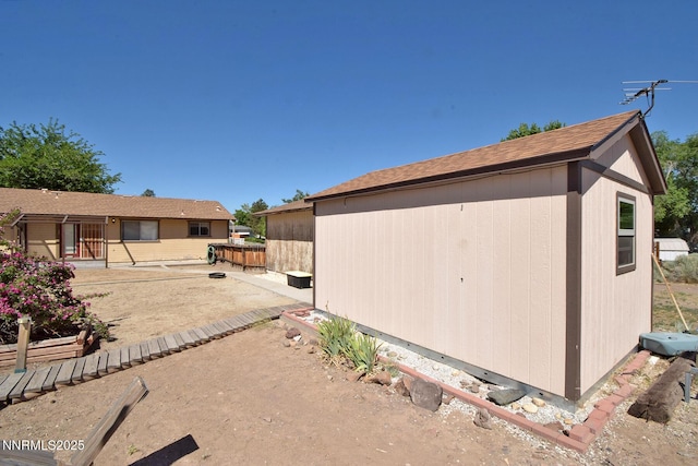 35 Count Fleet Ct, Reno, NV 89502 - view of side of home featuring an outdoor structure