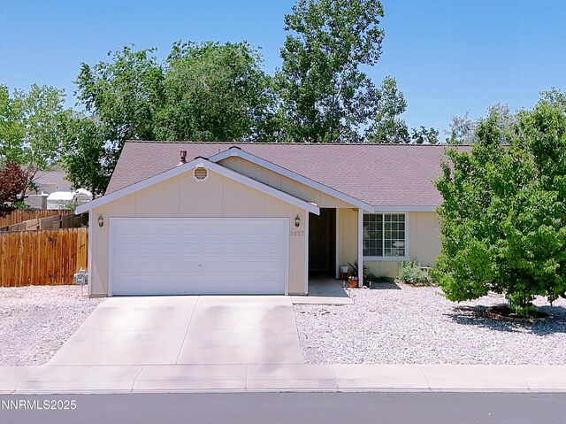 2657 Elizabeth Pkwy, Fallon, NV 89406 - ranch-style house featuring a garage, driveway, and roof with shingles