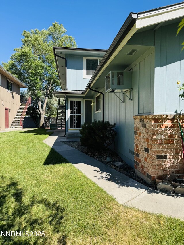 644 Oakwood Dr # 2, Sparks, NV 89431 - photo 2