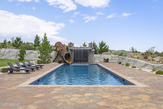 5427 Salmon River Ct, Reno, NV 89511 - view of swimming pool featuring a patio area
