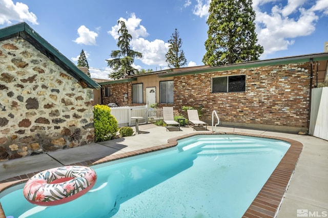 3430 Gwynelle Ct, Sparks, NV 89431 - view of swimming pool