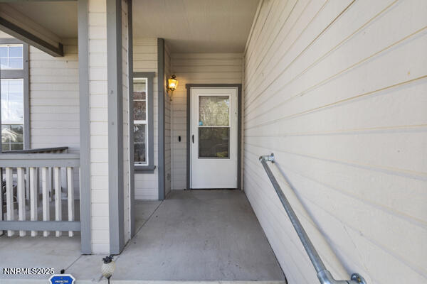 842 Sauvignon Dr, Reno, NV 89506 - photo 3