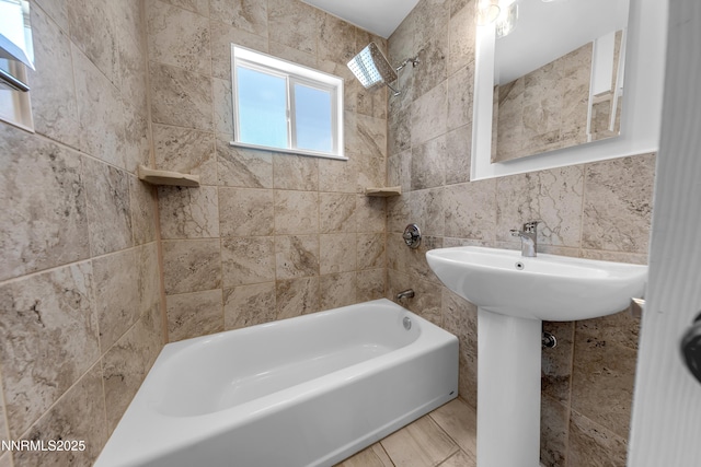 1125 Vance Way, Sparks, NV 89431 - bathroom featuring tile walls and shower / washtub combination
