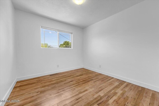 1340 Rayburn Dr, Reno, NV 89503 - photo 24