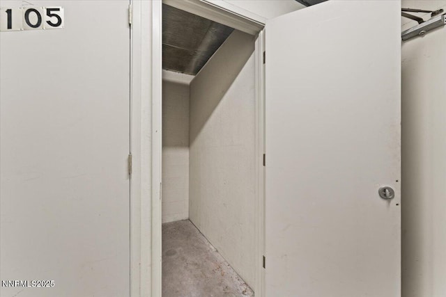 3095 Lakeside Dr # 103, Reno, NV 89509 - view of closet