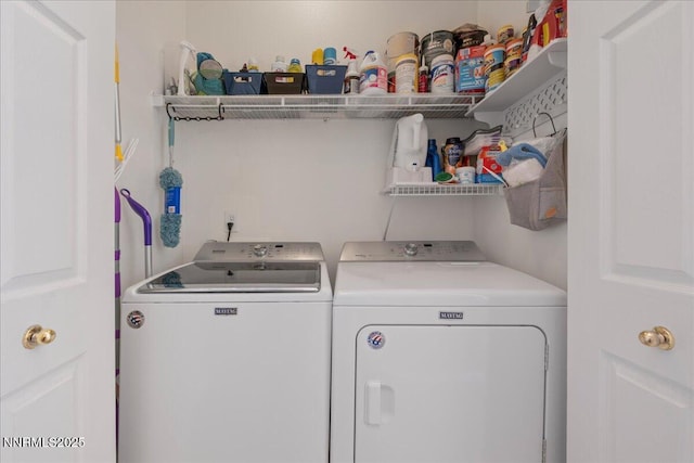 2865 Cintoia Dr, Sparks, NV 89434 - washroom with washer and dryer