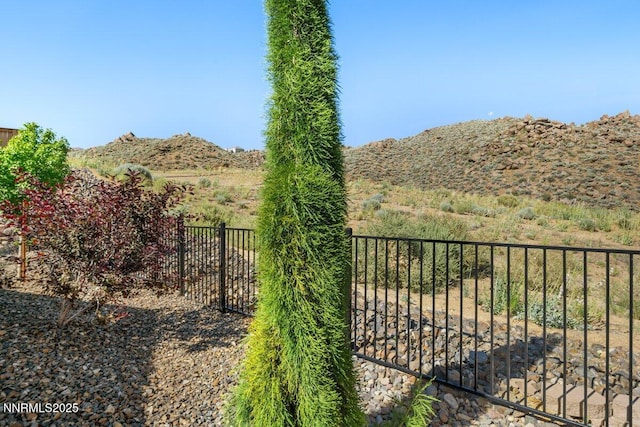 435 Gooseberry Dr, Reno, NV 89523 - view of yard featuring a mountain view