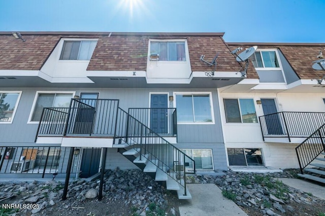 1412 E 9th St Unit 7, Reno, NV 89512 - view of property with stairs