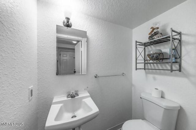 1412 E 9th St Unit 7, Reno, NV 89512 - half bathroom with toilet and a textured wall