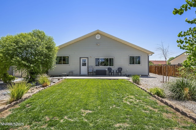 610 Hunter Park Way, Fallon, NV 89406 - back of property with a patio area