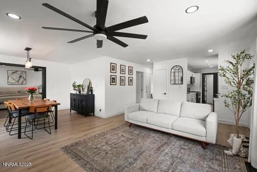 1203 Stanford Way, Sparks, NV 89431 - living area featuring a ceiling fan, wood finished floors, and recessed lighting