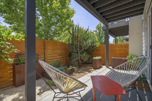 1402 Tonopah St, Reno, NV 89509 - fenced backyard with a patio