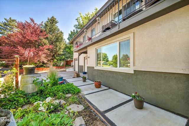 700 Highland St, Carson City, NV 89703 - view of yard with a balcony