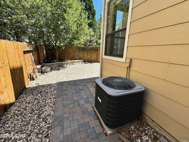4066 Snowshoe Ln, Reno, NV 89502 - fenced backyard with a patio area