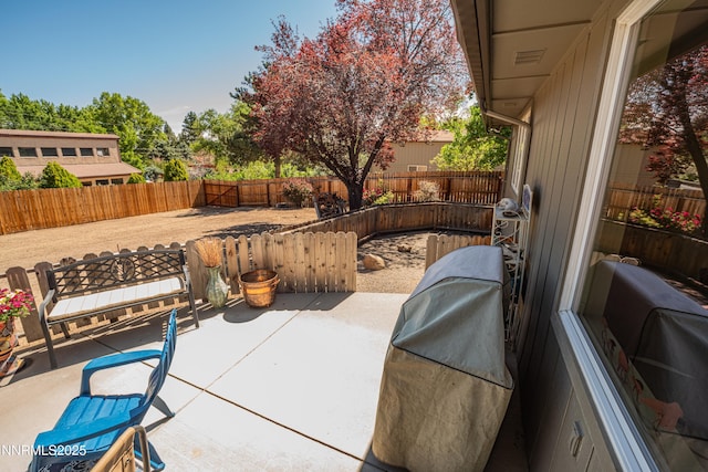 15045 Heathcliff Dr, Reno, NV 89511 - fenced backyard featuring a patio