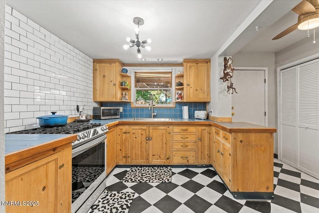 661 Thoma St, Reno, NV 89502 - photo 9