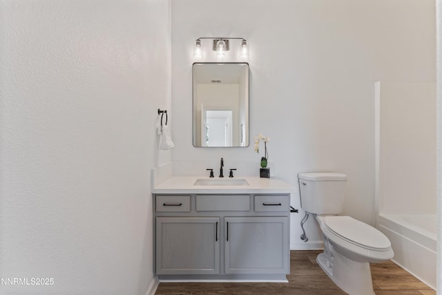 6120 Ingleston Dr Unit 621, Sparks, NV 89436 - full bathroom with vanity and wood finished floors