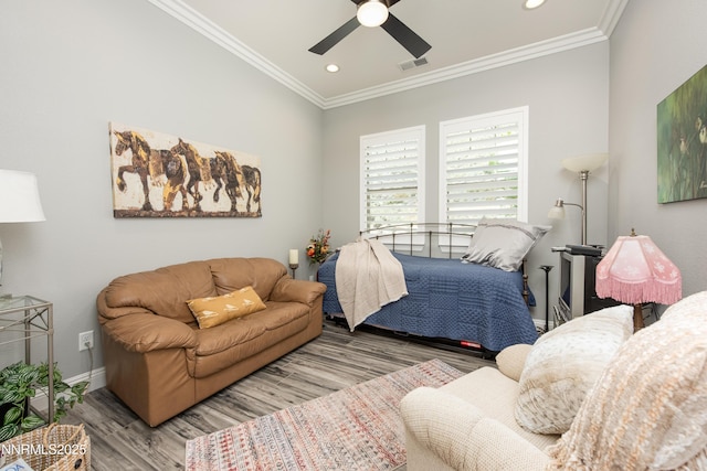 2092 Canterbury Ln, Carson City, NV 89703 - bedroom featuring wood finished floors, ornamental molding, recessed lighting, and a ceiling fan