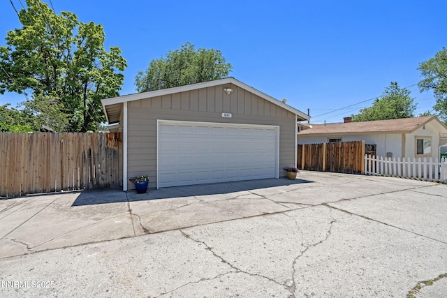631 Thoma St, Reno, NV 89502 - photo 1