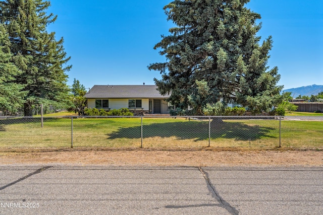1513 S Riverview Dr, Gardnerville, NV 89460 - view of front of home featuring a fenced front yard and a mountain view