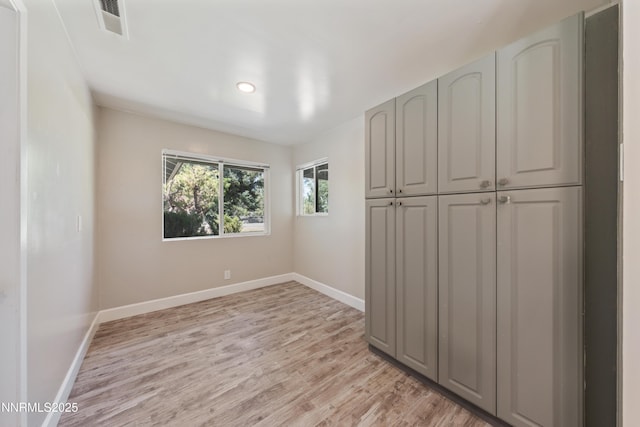 1513 S Riverview Dr, Gardnerville, NV 89460 - unfurnished bedroom with light wood finished floors and recessed lighting