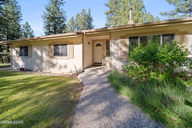 25 Yellow Pine Cir, Reno, NV 89511 - single story home with a front lawn
