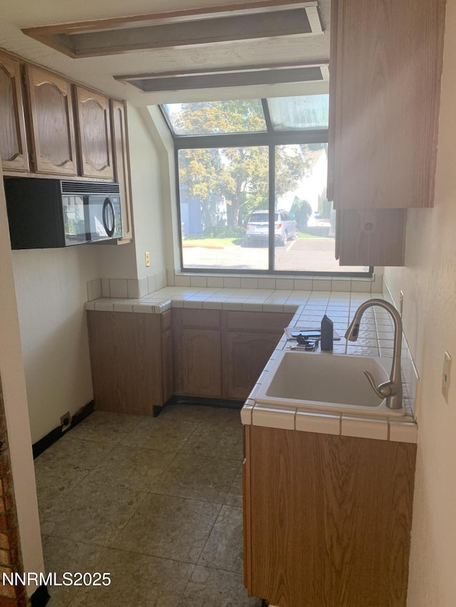 2545 Garfield Dr, Sparks, NV 89431 - photo 5