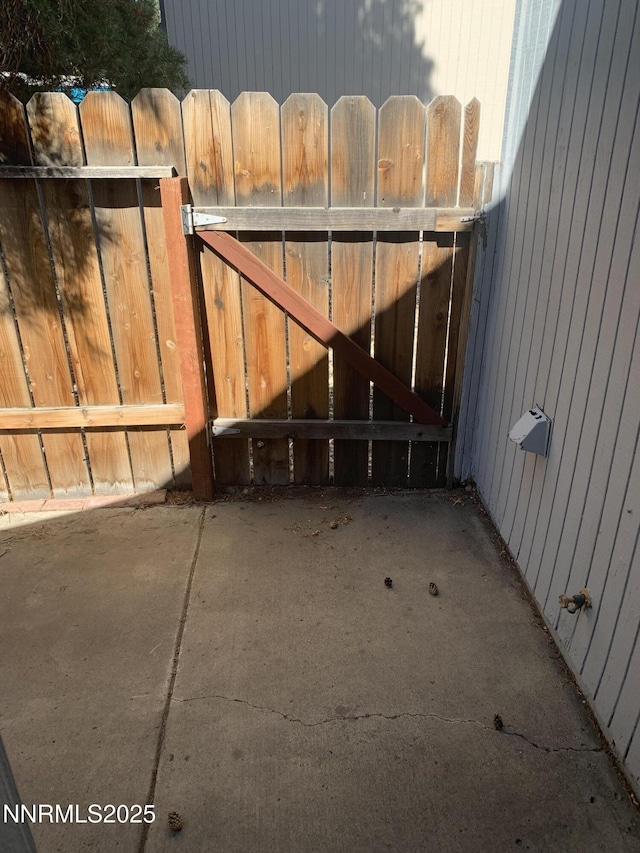 2545 Garfield Dr, Sparks, NV 89431 - photo 15
