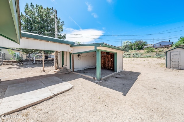 8720 Aquifer Way, Reno, NV 89506 - garage with a shed