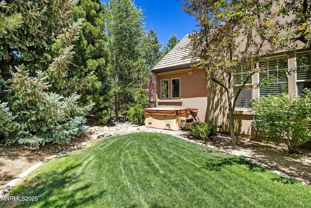 16956 Rue Du Parc Ave, Reno, NV 89511 - view of grassy yard featuring a hot tub
